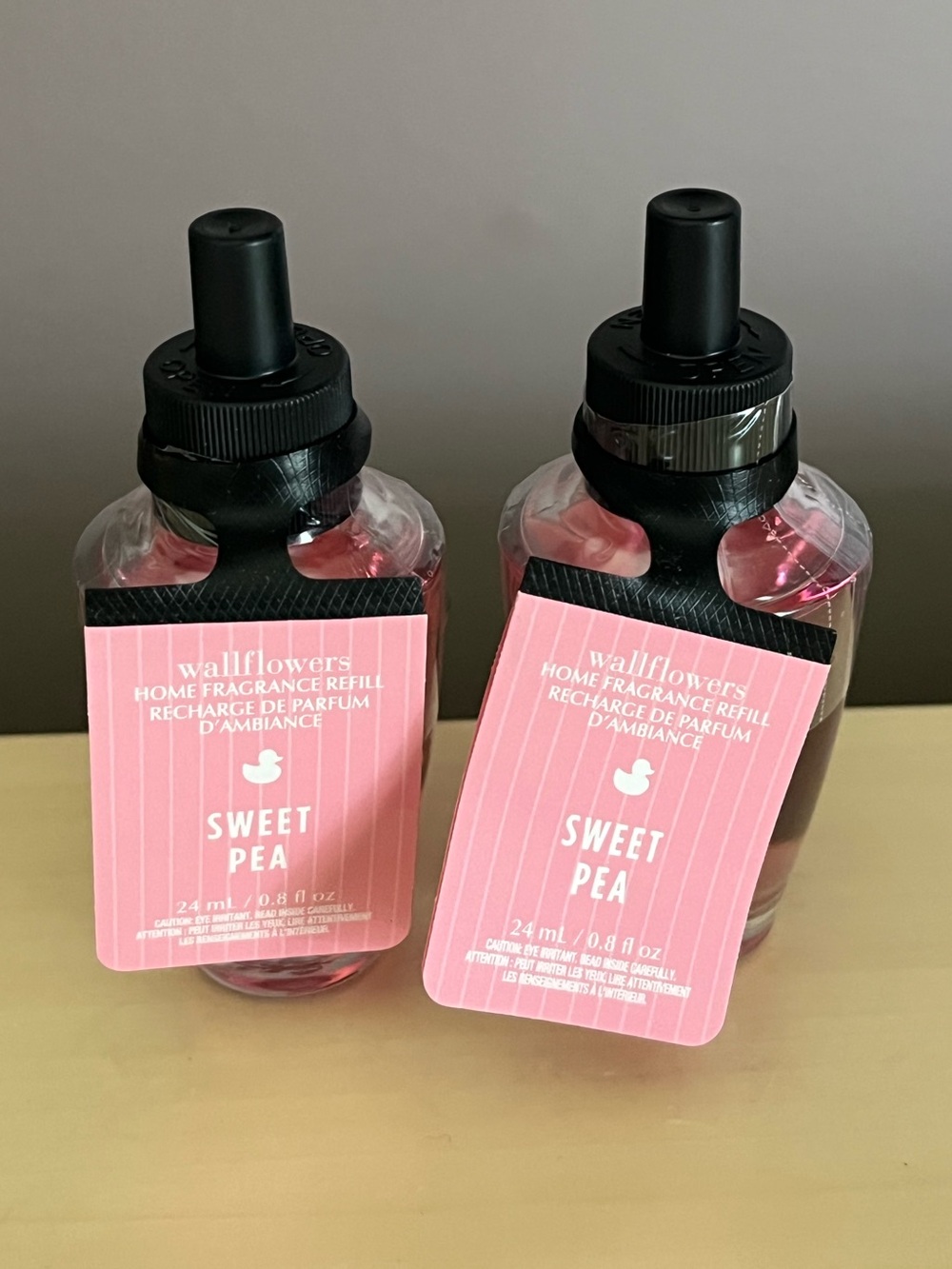 Two New White Barn Bath & Body Works Sweet Pea  Wallflowers Refills